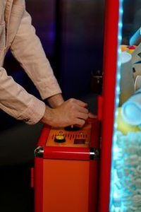 chắn trực tuyến Debet